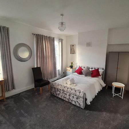3-Bed House In London Self-Contained In Ladywell 빌라 외부 사진
